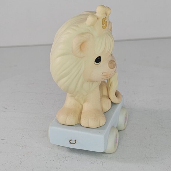 Precious Moments Birthday Train Age 5 This Day Is Something To Roar About 15989 - Picture 7 of 8